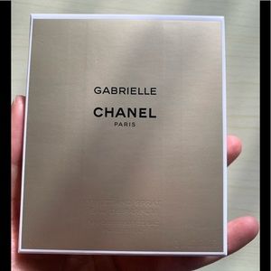 Chanel Gabrielle Twist and Spray
